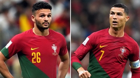 Đừng cản bước Goncalo Ramos nữa, Ronaldo!